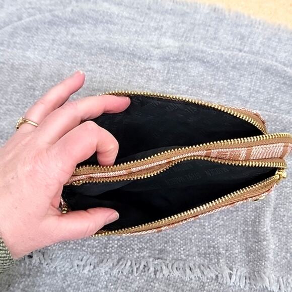 Steve Madden Women's Clutch Purse w/ Removeable Strap 💥NWT🥳 - Picture 6 of 7